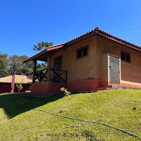 Solar Dos Canarios Sao Bento do Sapucai Luaran gambar