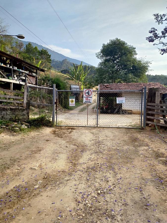 Solar Dos Canarios Sao Bento do Sapucai Luaran gambar