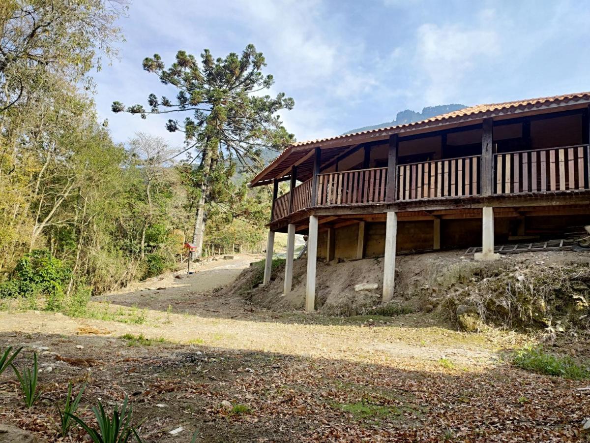 Solar Dos Canarios Sao Bento do Sapucai Luaran gambar