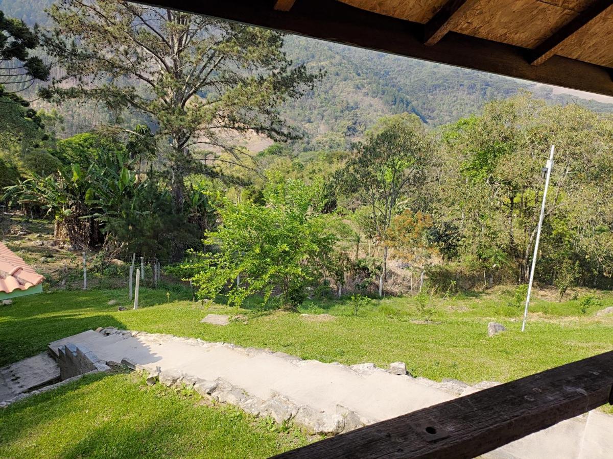 Solar Dos Canarios Sao Bento do Sapucai Luaran gambar