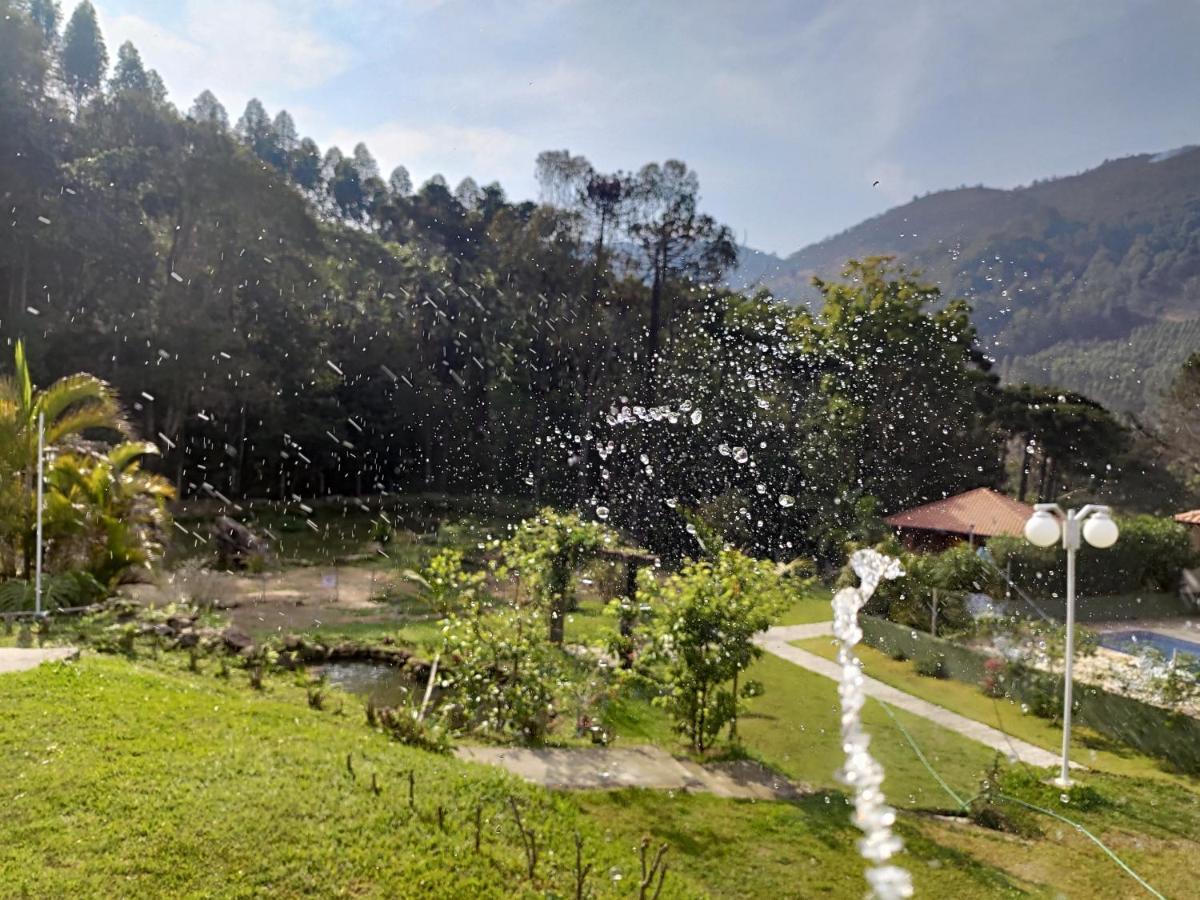 Solar Dos Canarios Sao Bento do Sapucai Luaran gambar