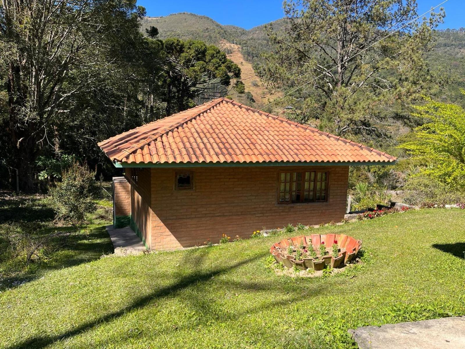 Solar Dos Canarios Sao Bento do Sapucai Luaran gambar