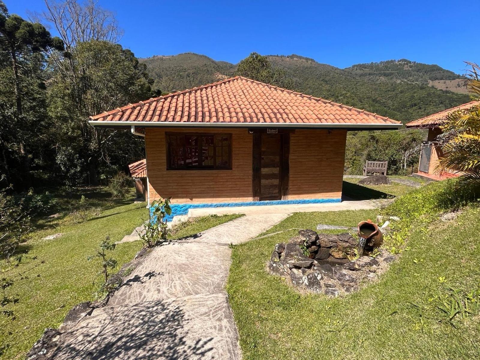 Solar Dos Canarios Sao Bento do Sapucai Luaran gambar
